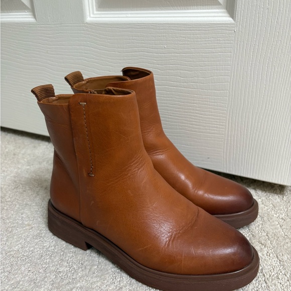 Franco Sarto Shoes - Franco Sarto 5.5 women’s booties